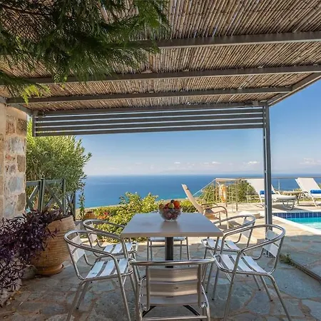 ヴィラ Luxury Ismini In Stoupa, Private Pool & Bbq