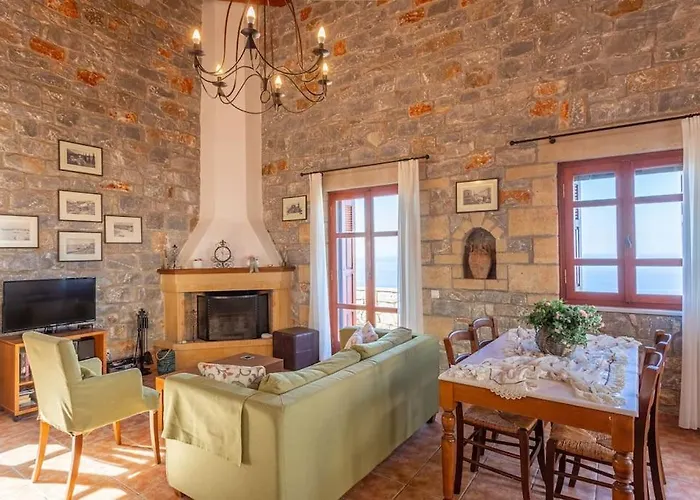 Luxury Ismini In Stoupa, Private Pool & Bbq Villa *